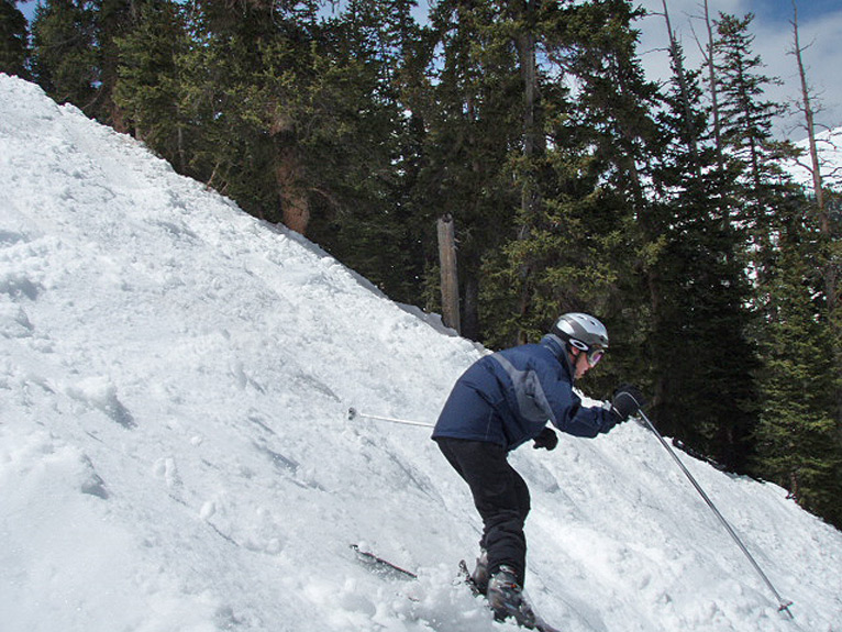 Carvin Marvin skiing on Pali Face